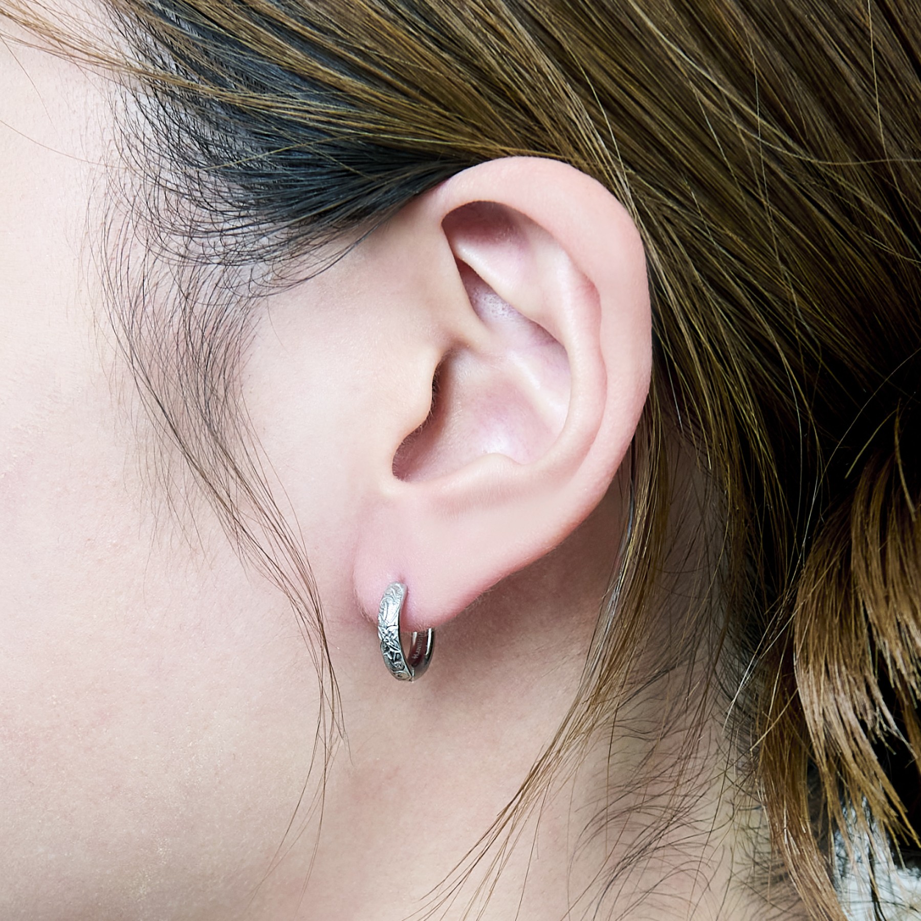 サージカルステンレス ピアス L-PE8000｜THE KISS（ザ・キッス