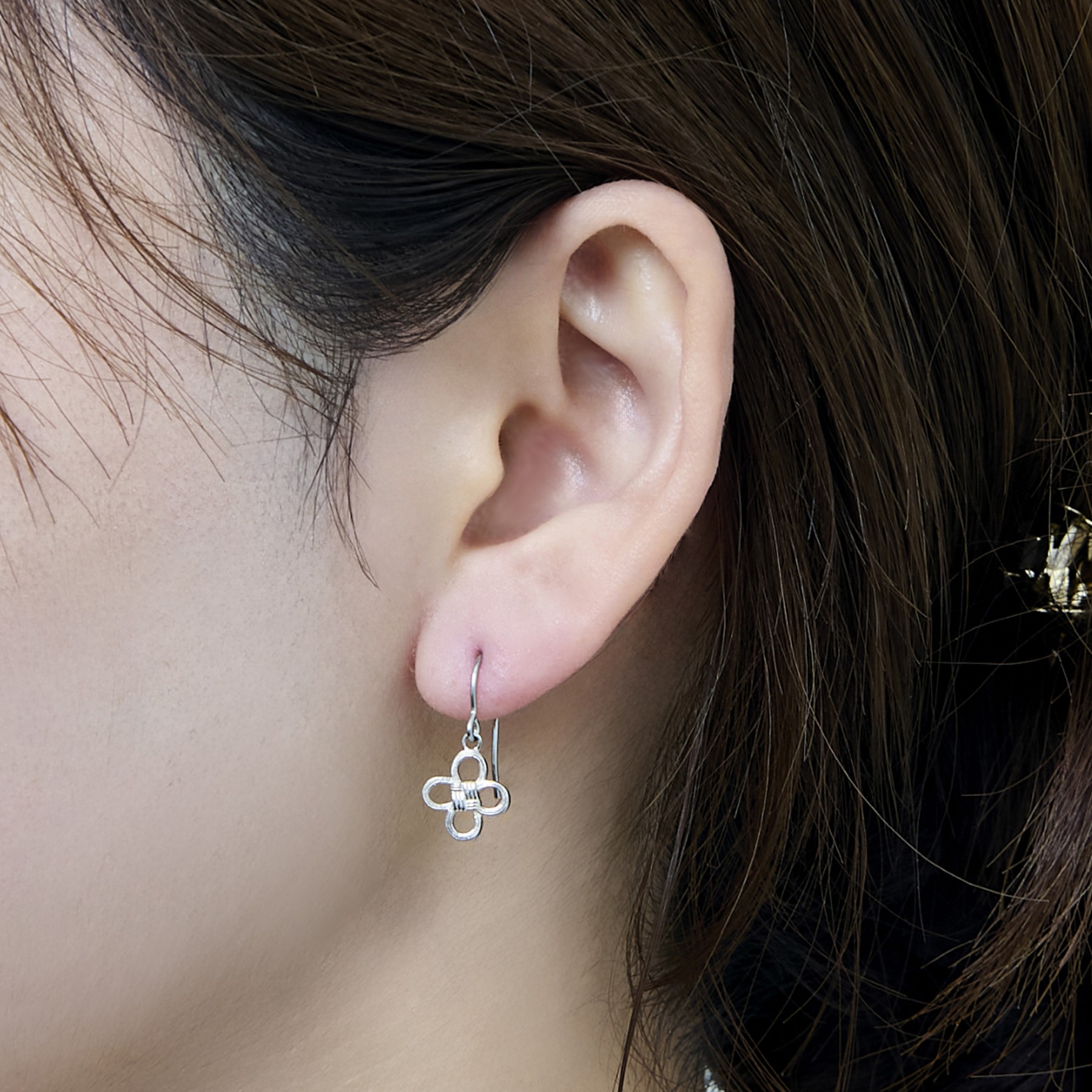 シルバーピアス SPE702