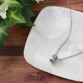 サージカルステンレス ネックレス L-N8017｜THE KISS（ザ